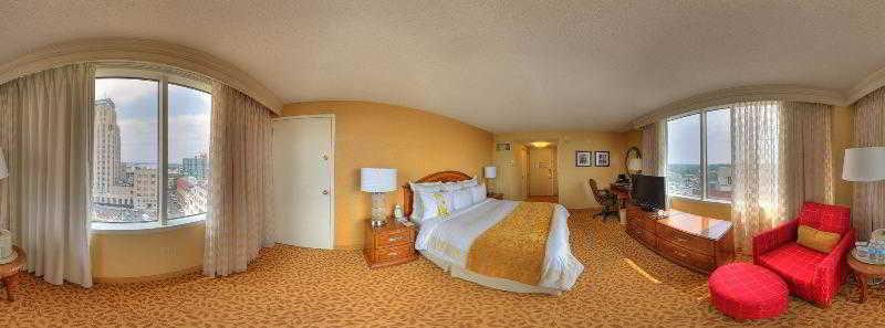 เดอรัม แมริออท ซิตี้ เซ็นเตอร์ Hotel เดอแรม ภายนอก รูปภาพ
